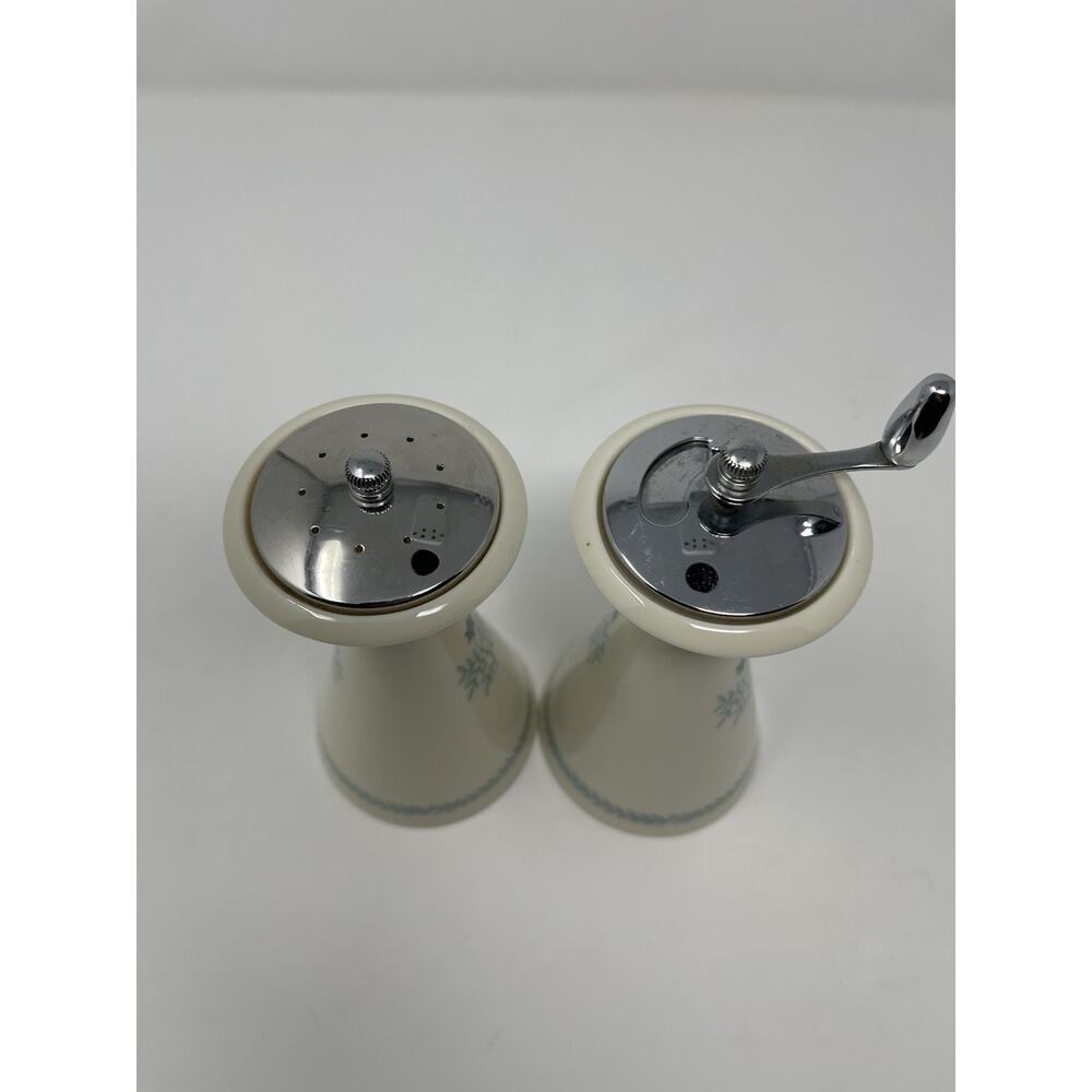 Lenox Fine China Wyndcrest Sat and Pepper Mill Set Vintage Ivory 1970's - Picture 6 of 14
